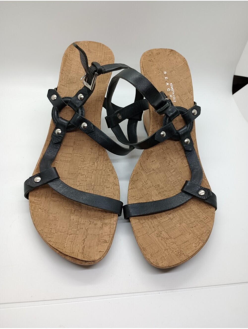 Kenneth Cole Reactions Women's Strappy Wedge Sandals size 8 Black 212
